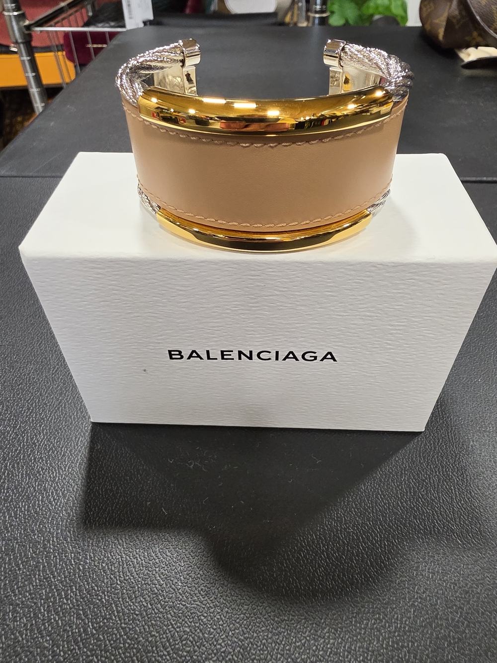Balenciaga Cable Edge Tan Leather Cuff Bracelet With Box/Dust Bag RARE Like New